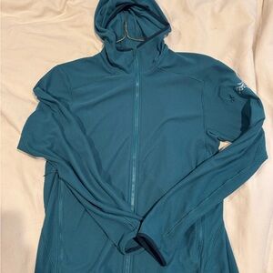 Arc’teryx Delta LT Hoodie in Paradigm